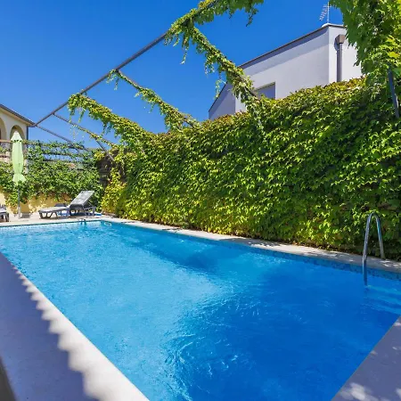 Gabi - Mdn151 By Interhome Appartement