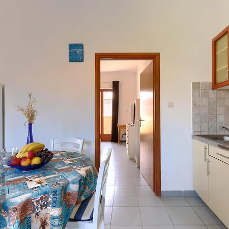 Appartement Gabi - Mdn151 By Interhome *
